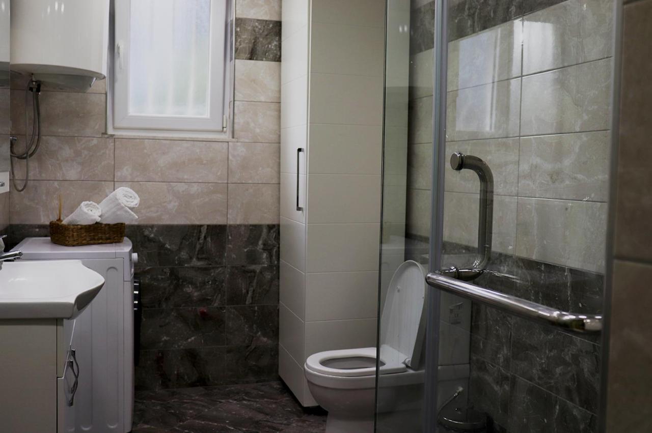 Euonia Apartment Тирана Екстер'єр фото
